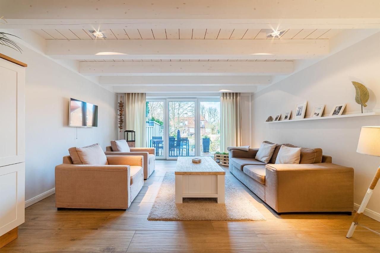 Haus Am Siel 01, Zentral Mit Eigenem Steg Villa Greetsiel Luaran gambar