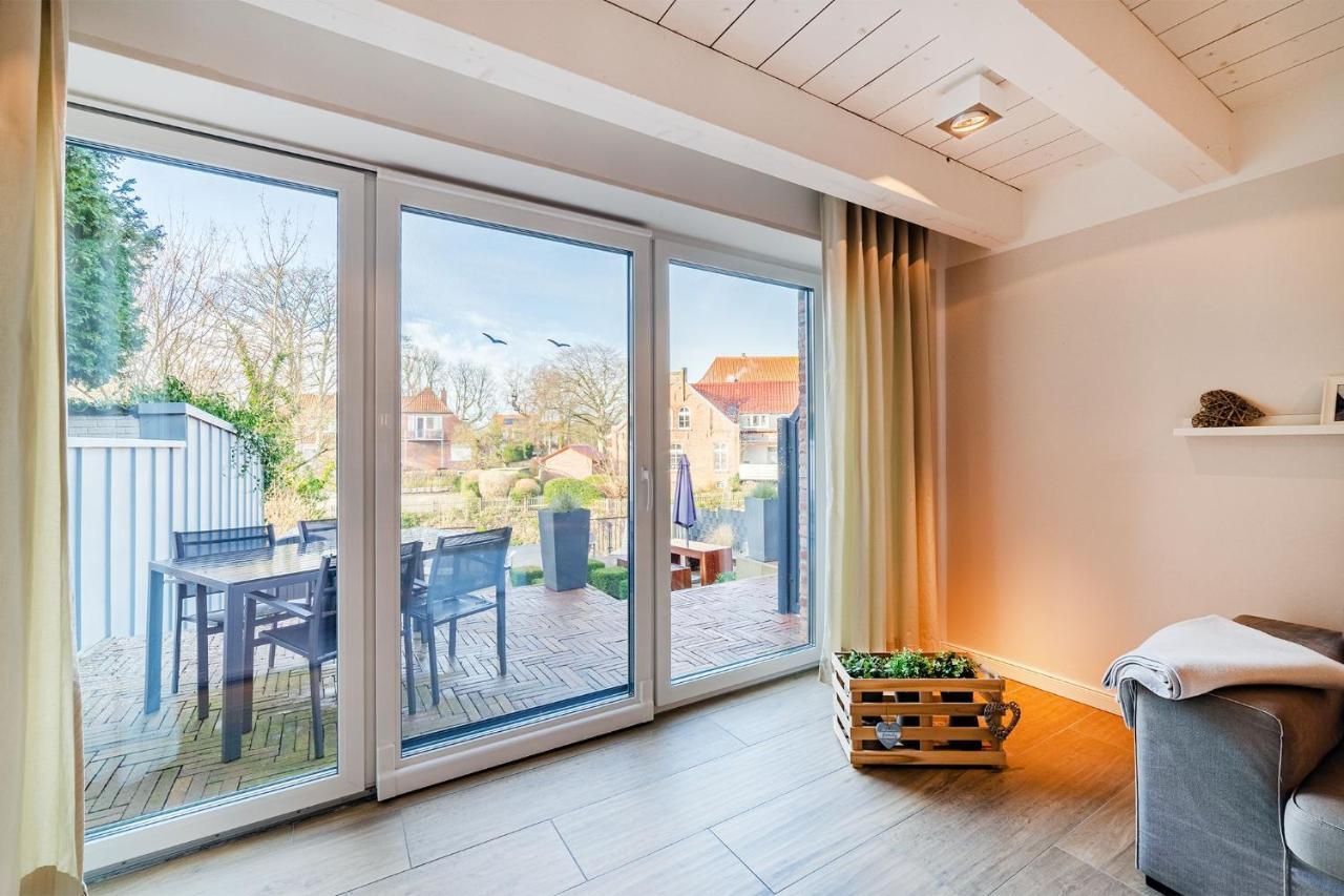 Haus Am Siel 01, Zentral Mit Eigenem Steg Villa Greetsiel Luaran gambar